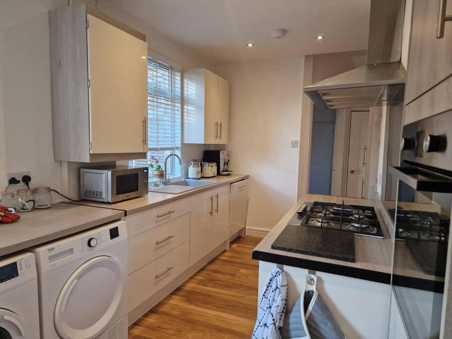 Gorgeous Edwardian Terrace In Old Trafford Holiday home Manchester