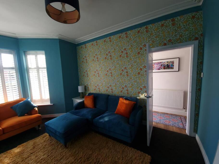 Gorgeous Edwardian Terrace In Old Trafford Holiday home Manchester